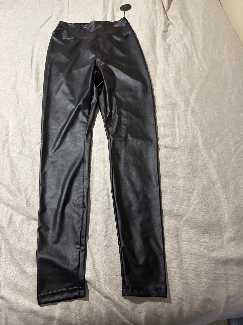 OFFLINE by Aerie Real Luxe Black Faux Leather Leggings Women’s M Nwt